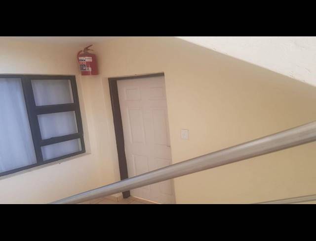 221M² APARTMENT BLOCK FOR SALE IN TLHABANE WEST